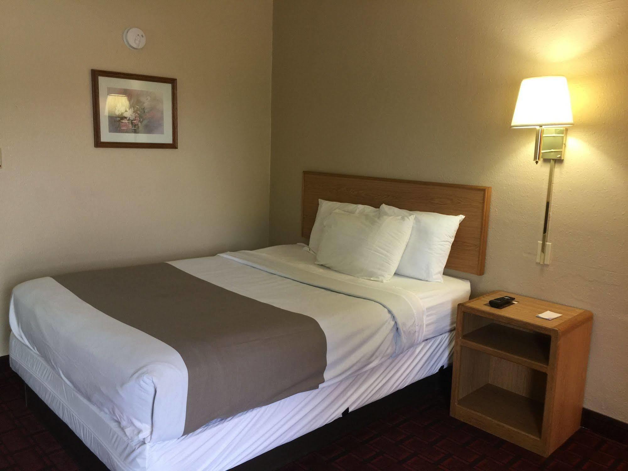 Economy Inn Mccook Luaran gambar